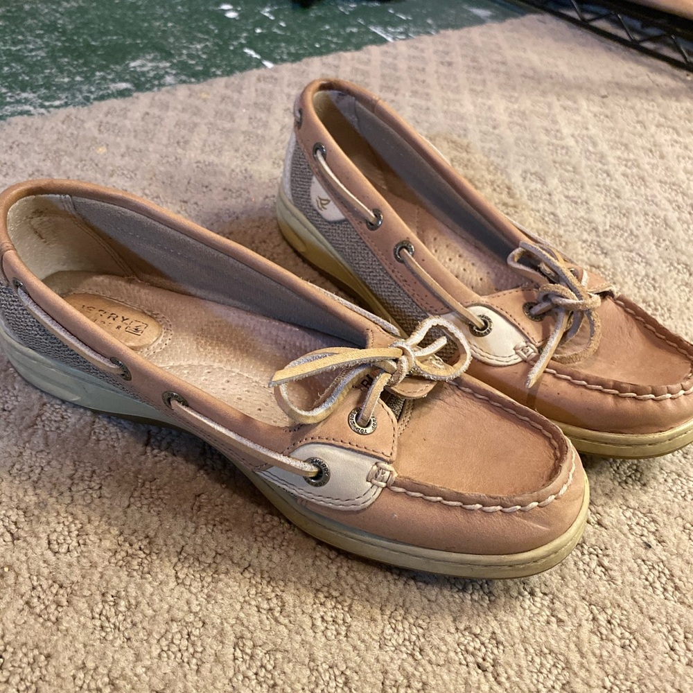 Sperry topsider shoes